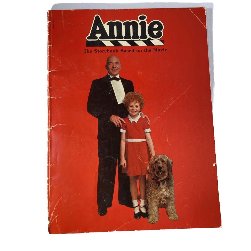 Annie The Storybook Based on the Movie Paperback 1982 Amy Ehrich